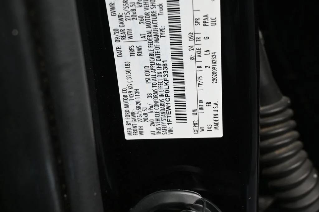 Used 2020 Black Ford XL image 17