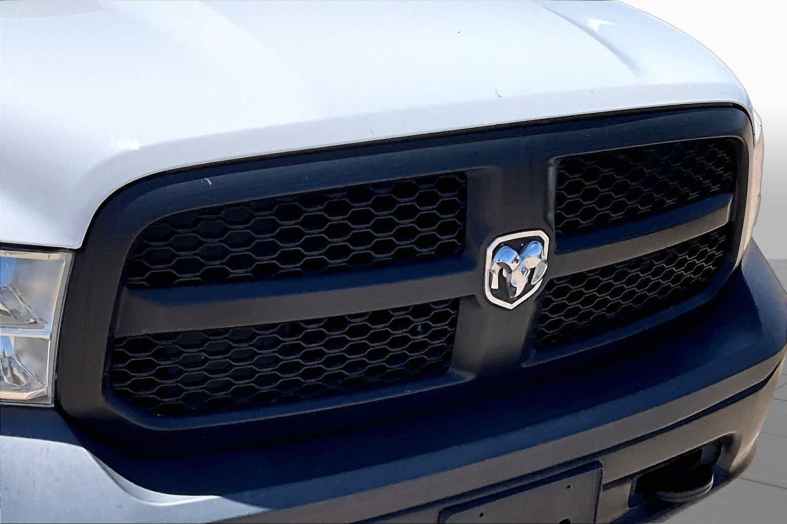 Used 2019 Bright White Clearcoat Ram Tradesman image 26