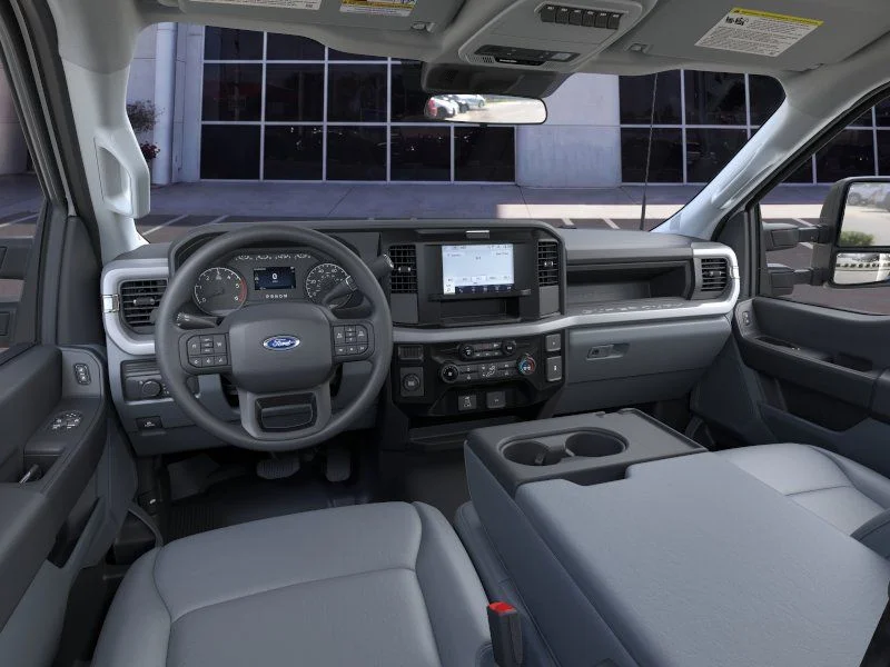 2025 Ford F-350 Super Duty Chassis Cab XL - Photo 9