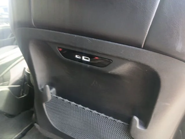 Used 2025 Black Chrysler Select image 22