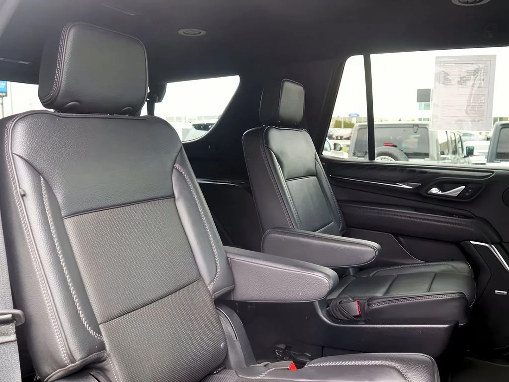 Used 2023 Summit White GMC Denali image 25