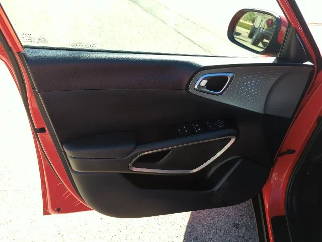 Used 2024 Red Kia LX image 16