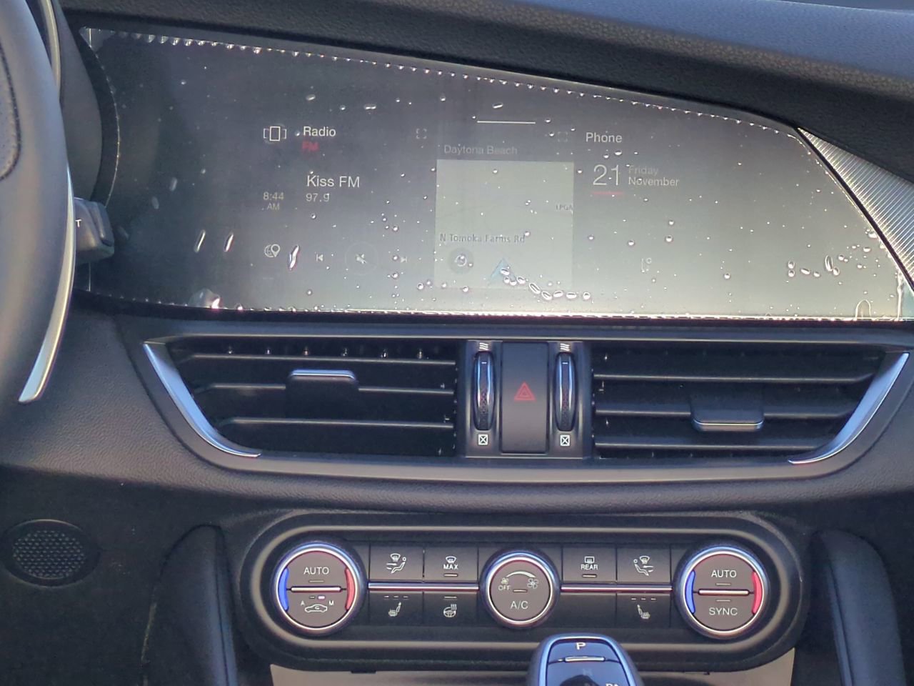 2025 Alfa Romeo Giulia Base - Photo 16