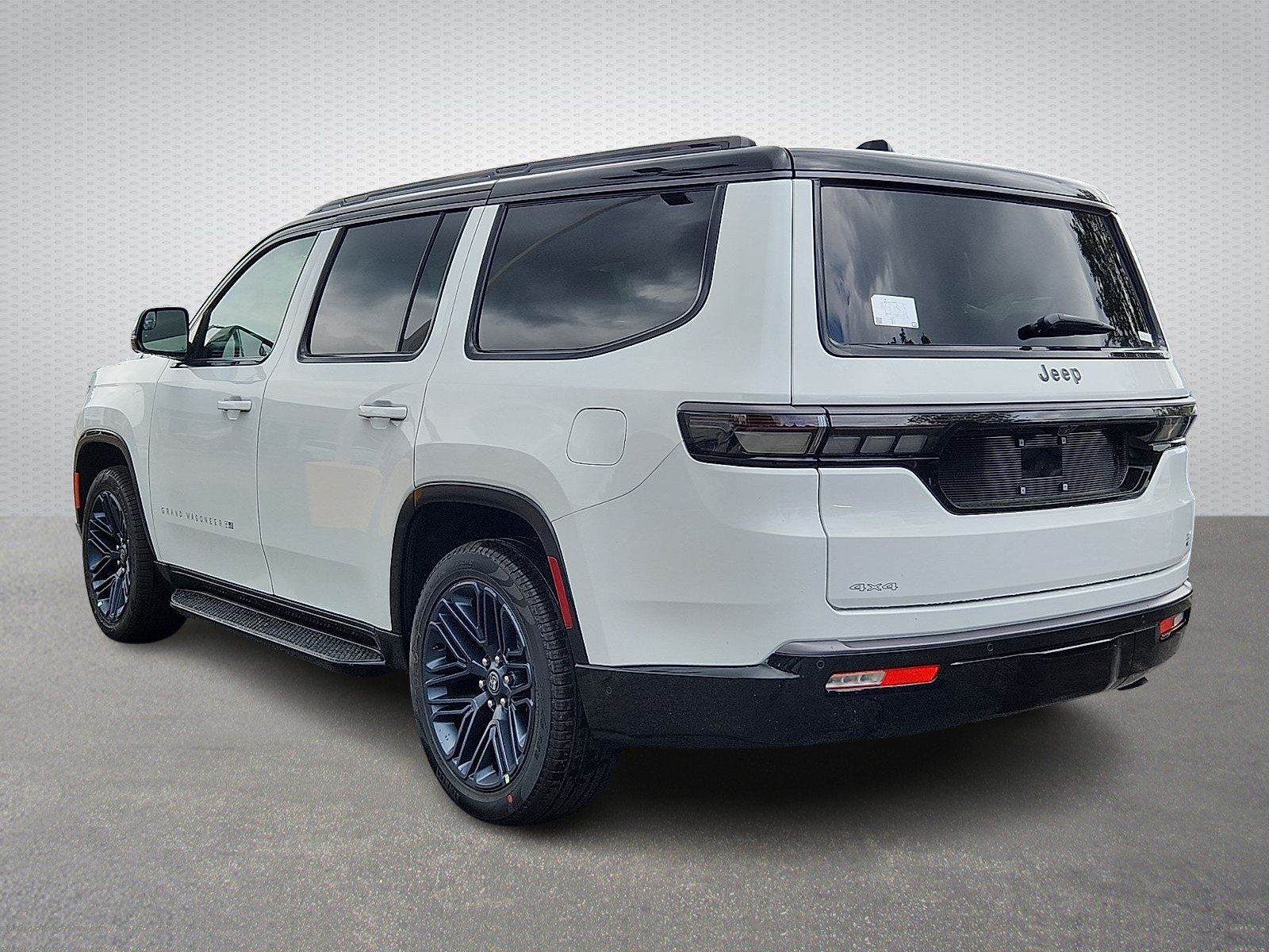 New 2026 Bright White Clear-Coat Exterior Paint Jeep 85th Anniversary Edition 4x4 image 4