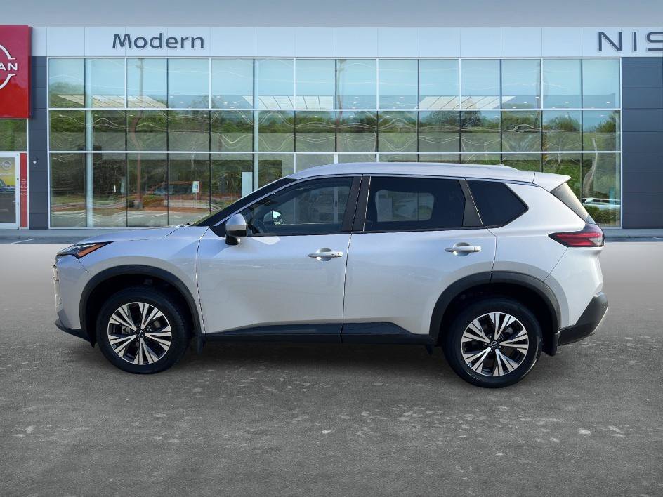 Used 2023 Brilliant Silver Metallic Nissan SV image 8