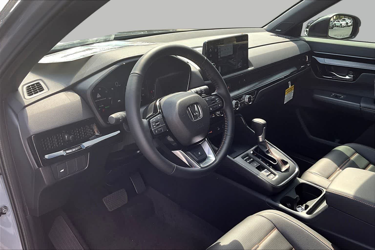 New 2026 Urban Gray Pearl Honda AWD Sport Touring Hybrid image 10