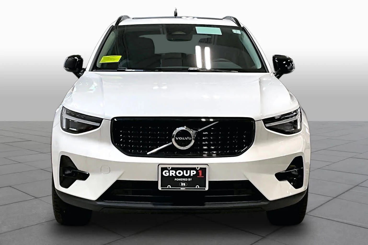 New 2026 WHITE Volvo Plus image 2