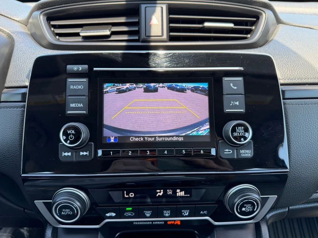 Used 2019 Lunar Silver Metallic Honda LX image 21