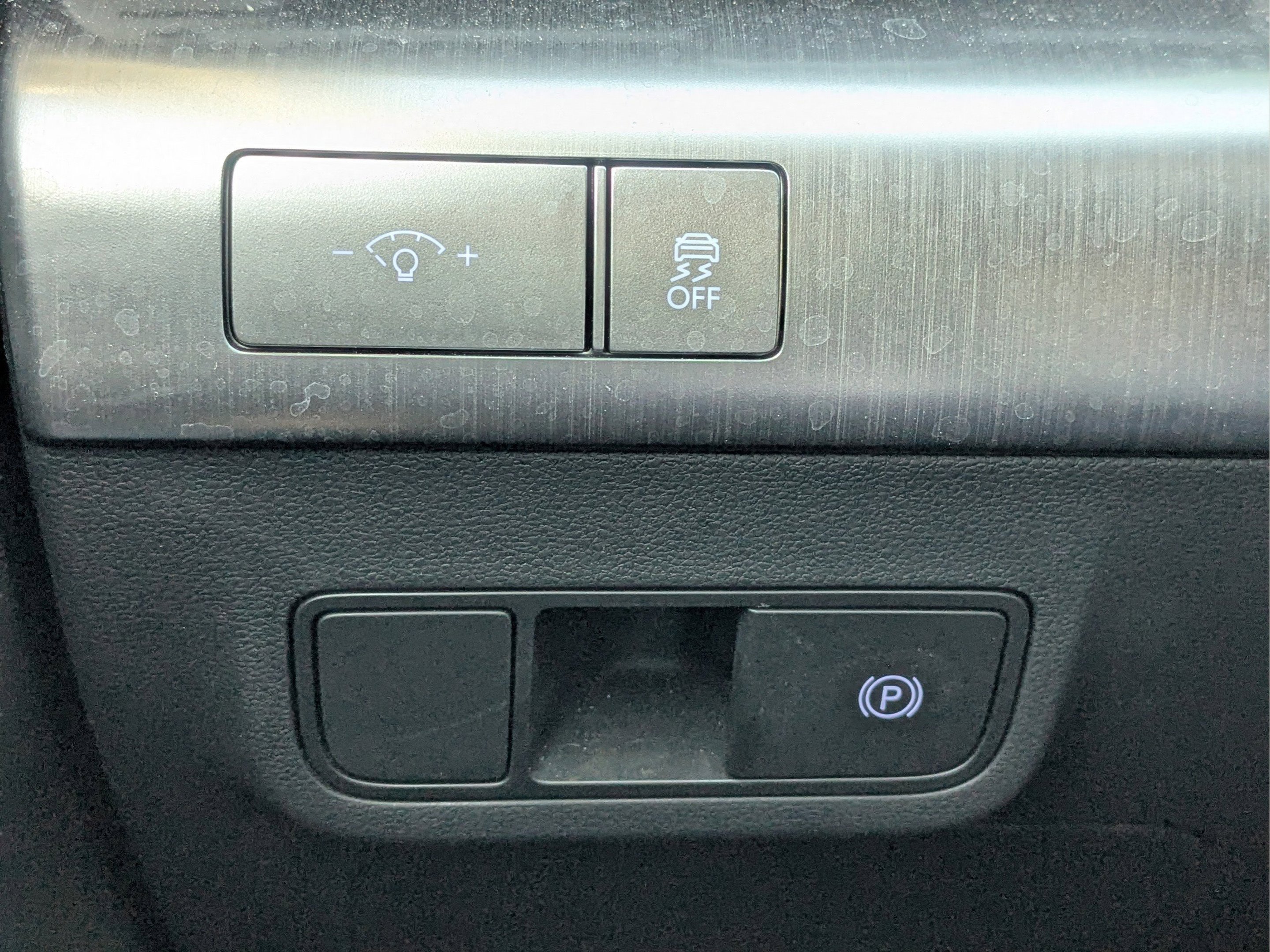 Used 2024 Abyss Black Pearl Hyundai SEL image 28