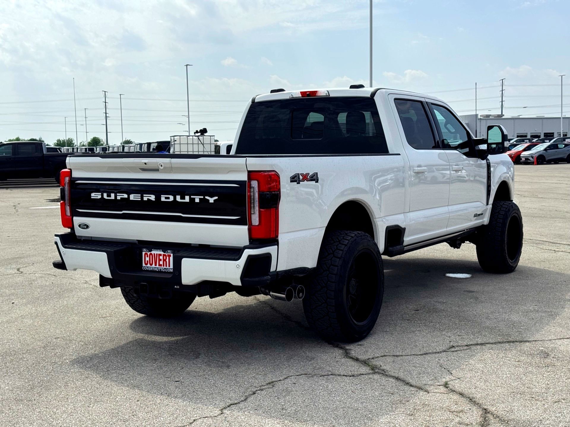 2026 Ford F-250 Super Duty Platinum - Photo 6