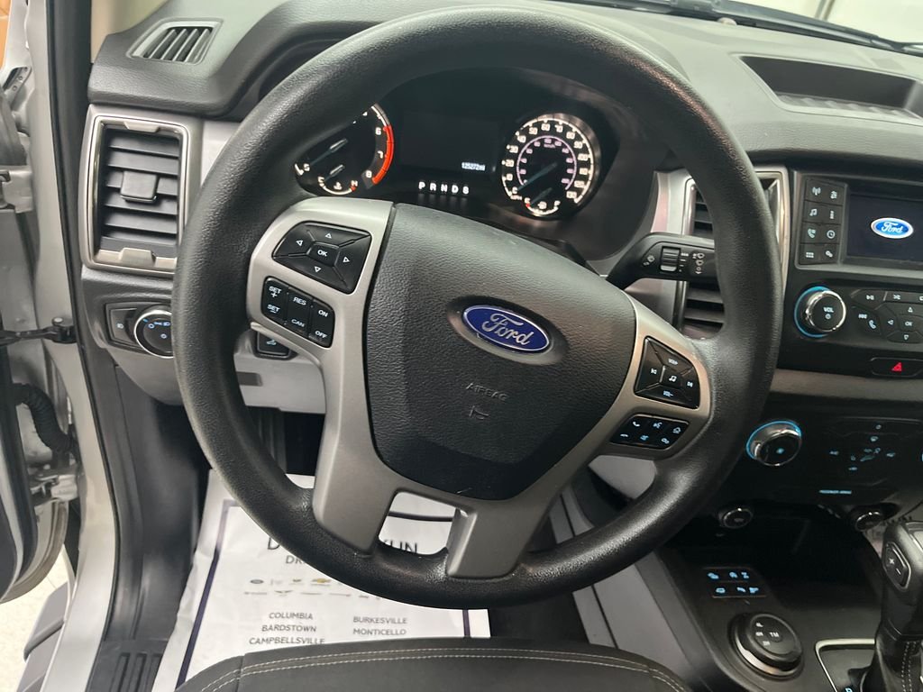 Used 2019 Silver Ford XLT image 17