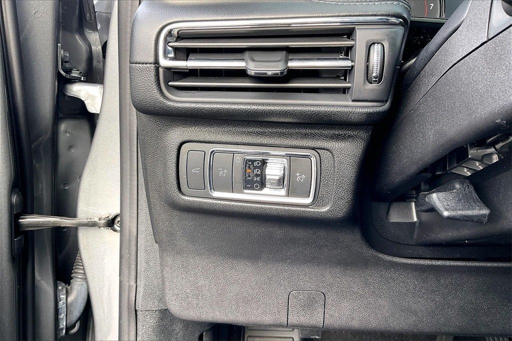 2022 LINCOLN CORSAIR - Image 32