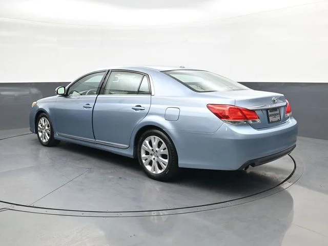 Used 2011 Blue Toyota Limited image 7