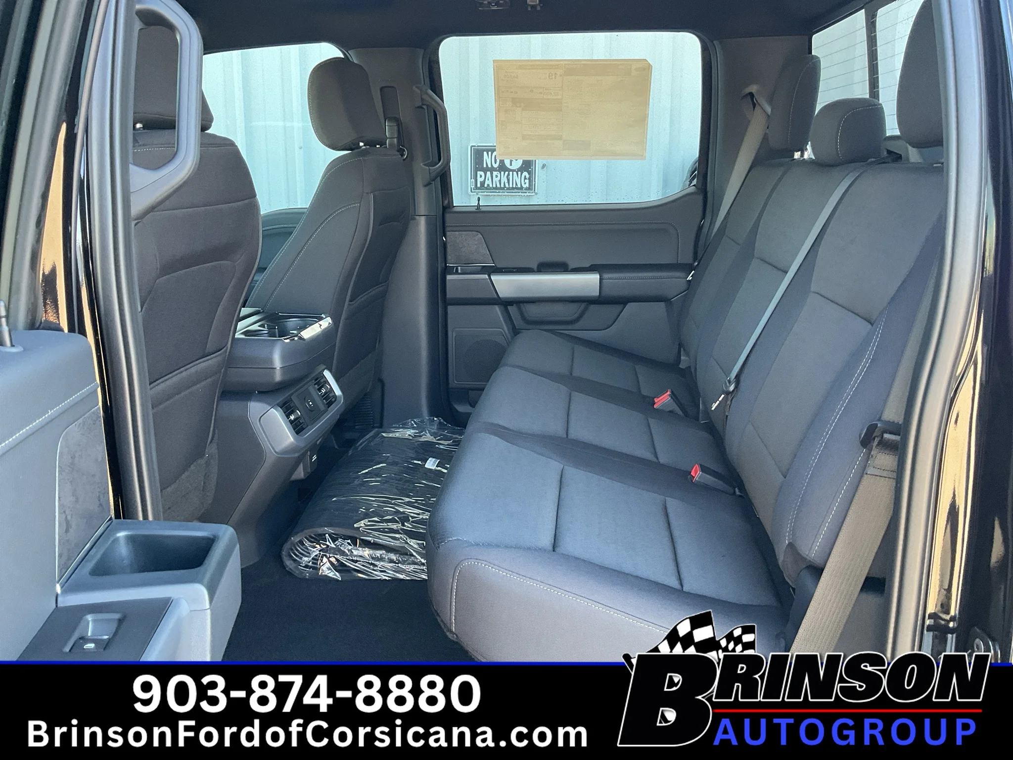 New 2026 Agate Black Metallic Ford XLT image 7