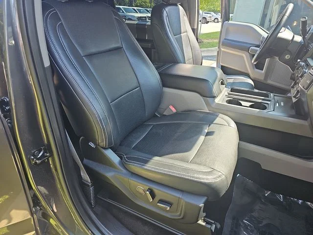Used 2018 Gray Ford XLT image 10