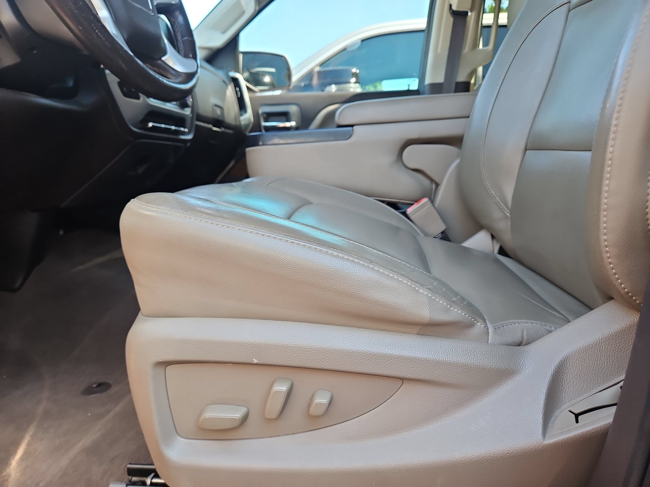 Used 2018 Red Quartz Tintcoat GMC SLT image 20