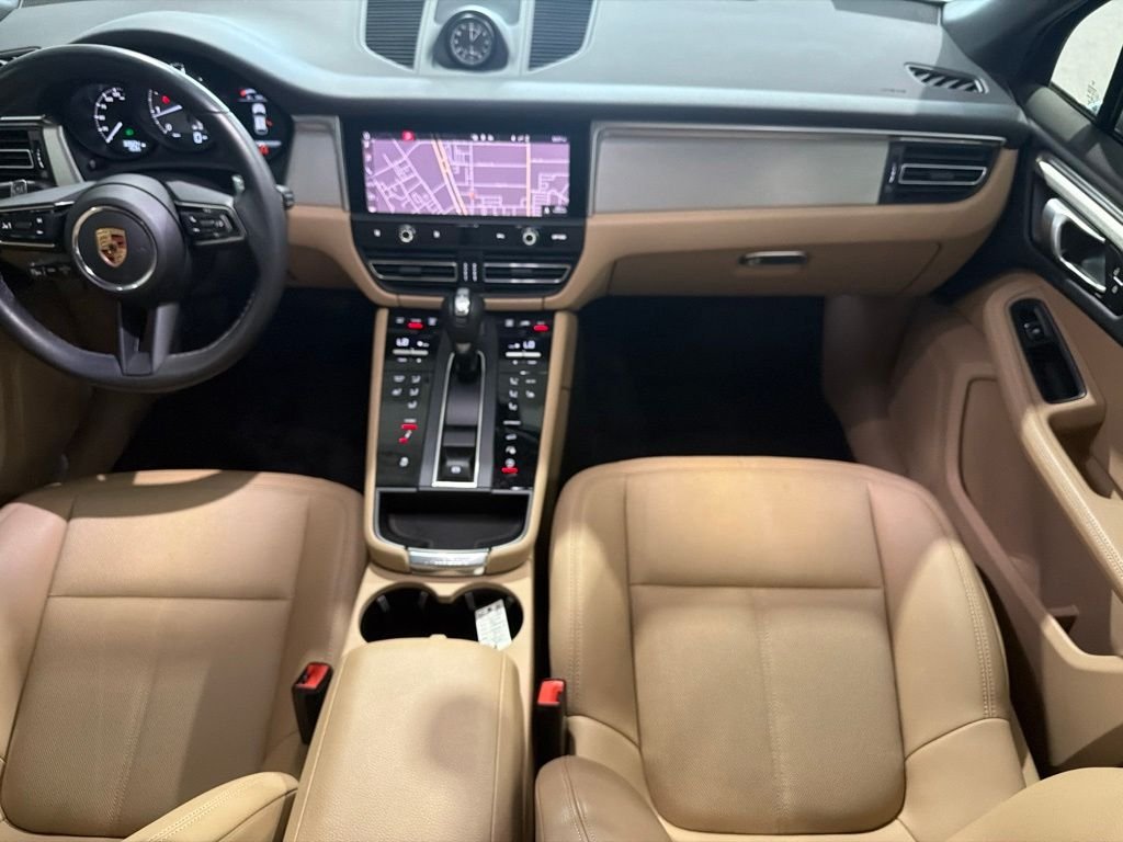 2024 Porsche Macan S - Photo 18