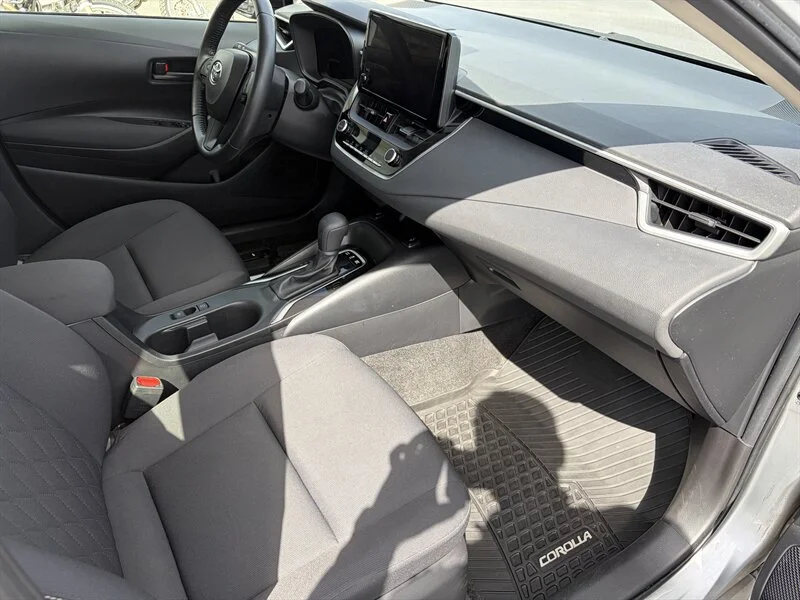 Used 2023 Silver Toyota LE image 7