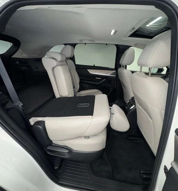 Used 2025 White Mazda 3.3 Turbo Premium image 14