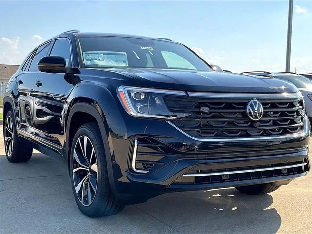 2026 Volkswagen Atlas Cross Sport SEL Premium R-Line