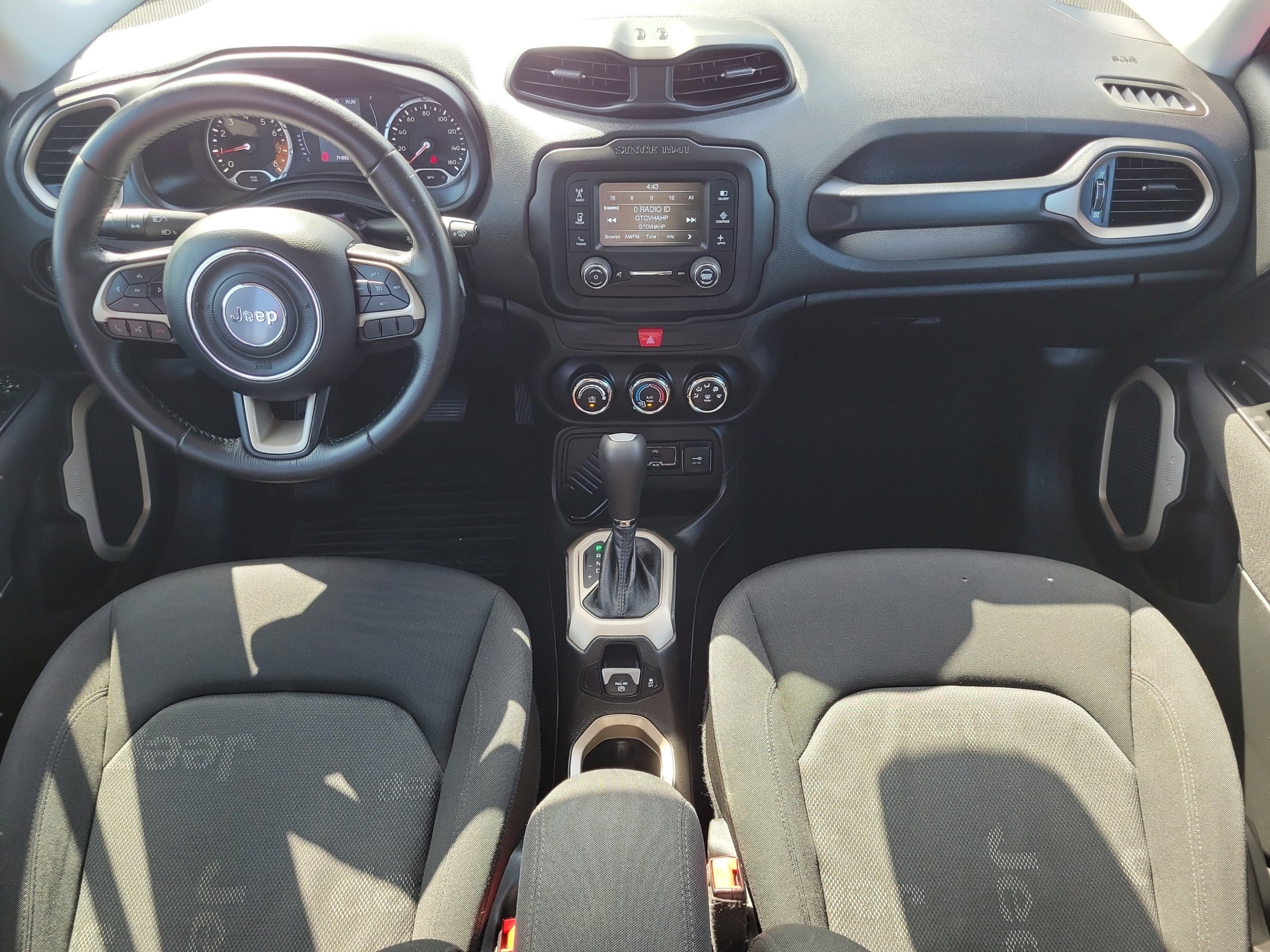 Used 2017 Colorado Red Jeep Latitude image 12