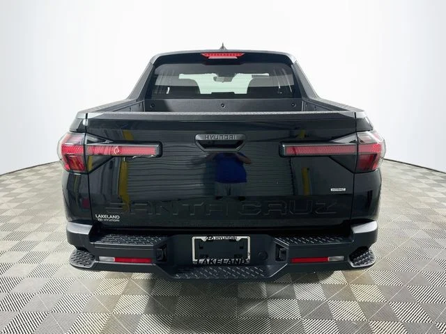 New 2027 Black Hyundai SE image 4