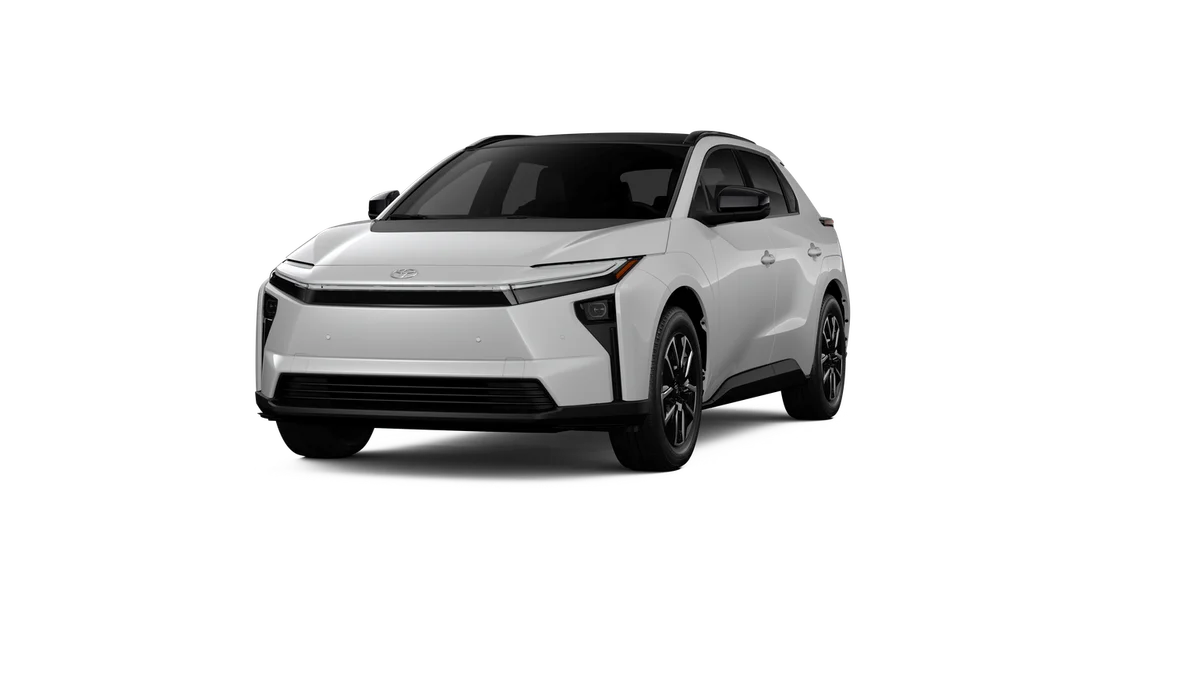 New 2026 Wind Chill Pearl Toyota XLE image 33