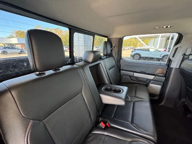 Used 2023 Black Ford Lariat image 33