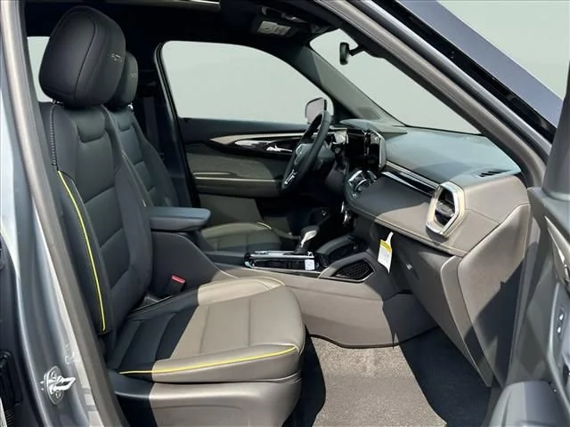 New 2025 Sterling Gray Metallic Chevrolet ACTIV image 24