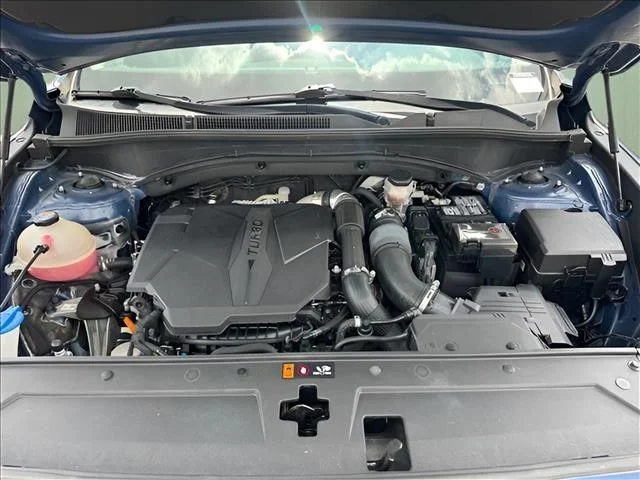 Used 2022 Blue Hyundai Limited image 14