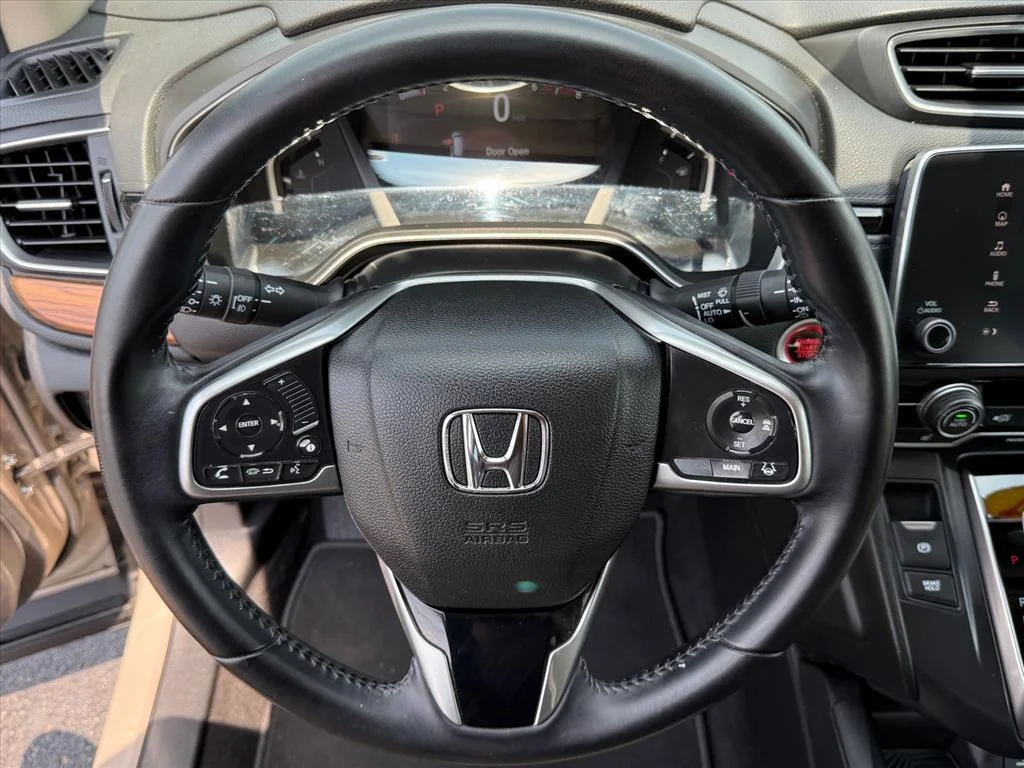 Used 2017 Gold Honda Touring image 14