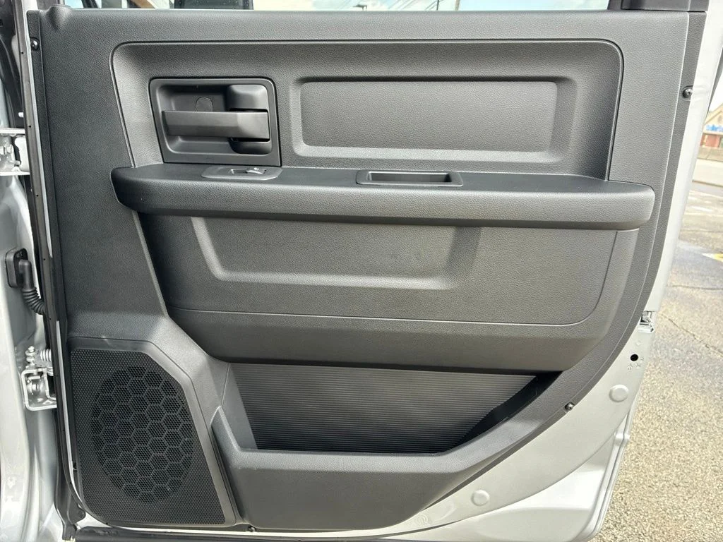 2026 RAM 2500 Tradesman - Photo 11