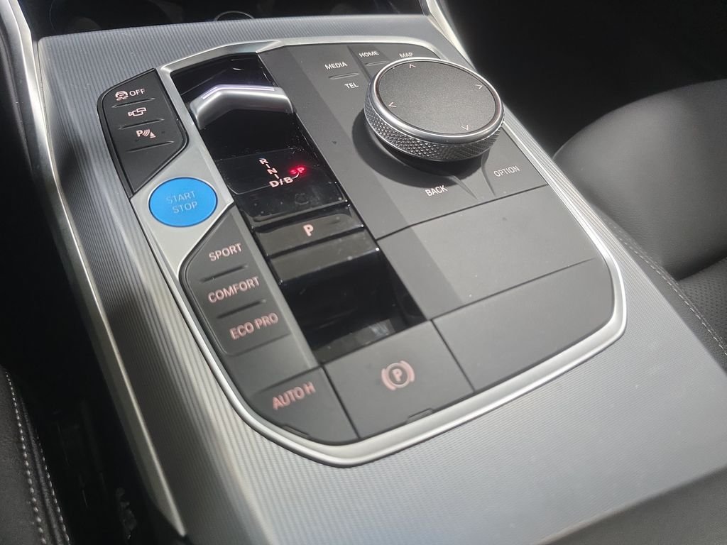 Used 2024 Alpine White BMW eDrive35 image 17