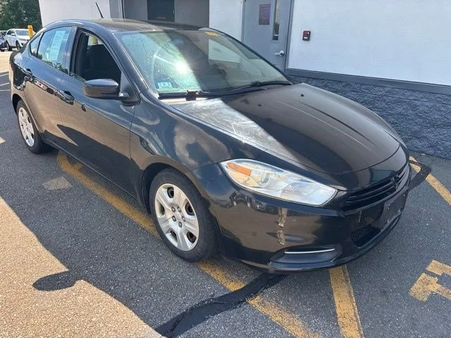 Used 2015 Pitch Black Clearcoat Dodge SE image 1