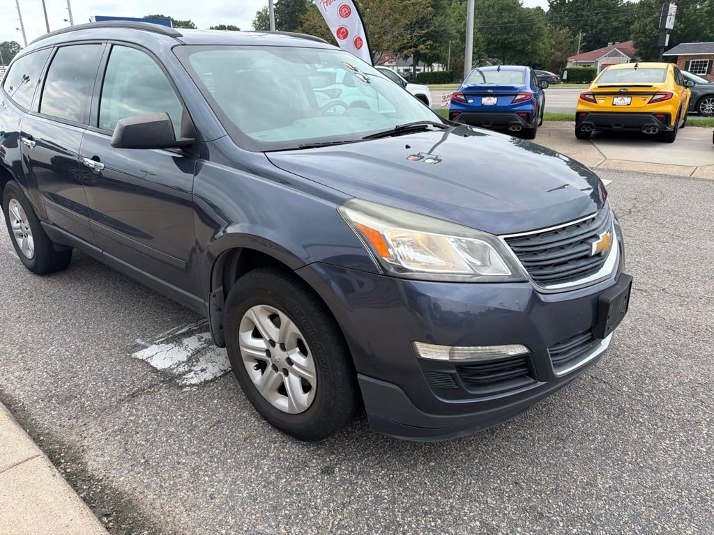 Used 2013 Blue Chevrolet LS image 4
