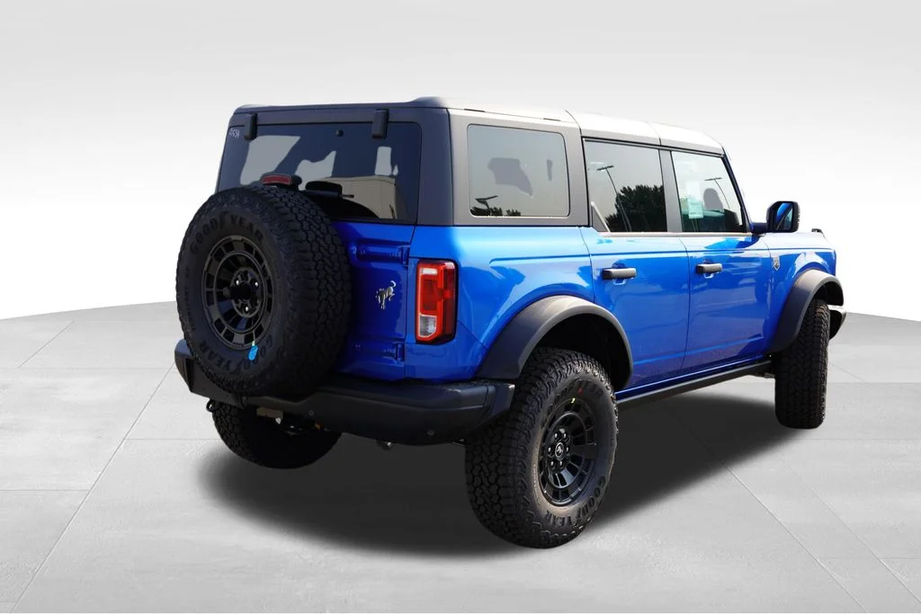 New 2026 Velocity Blue Metallic Ford Big Bend image 3