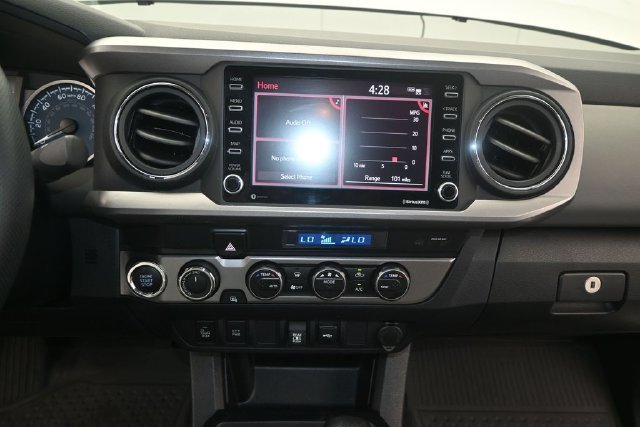 Used 2023 Ice Cap Toyota SR5 image 9