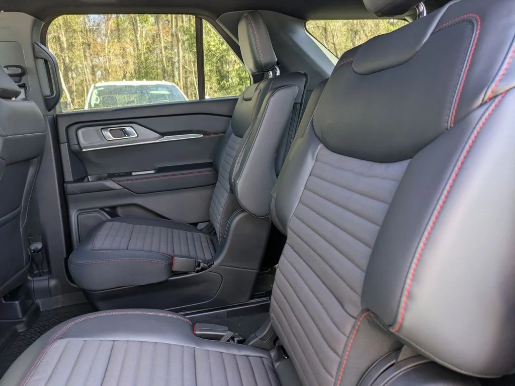 New 2026 Vapor Blue Metallic Ford ST-Line image 15