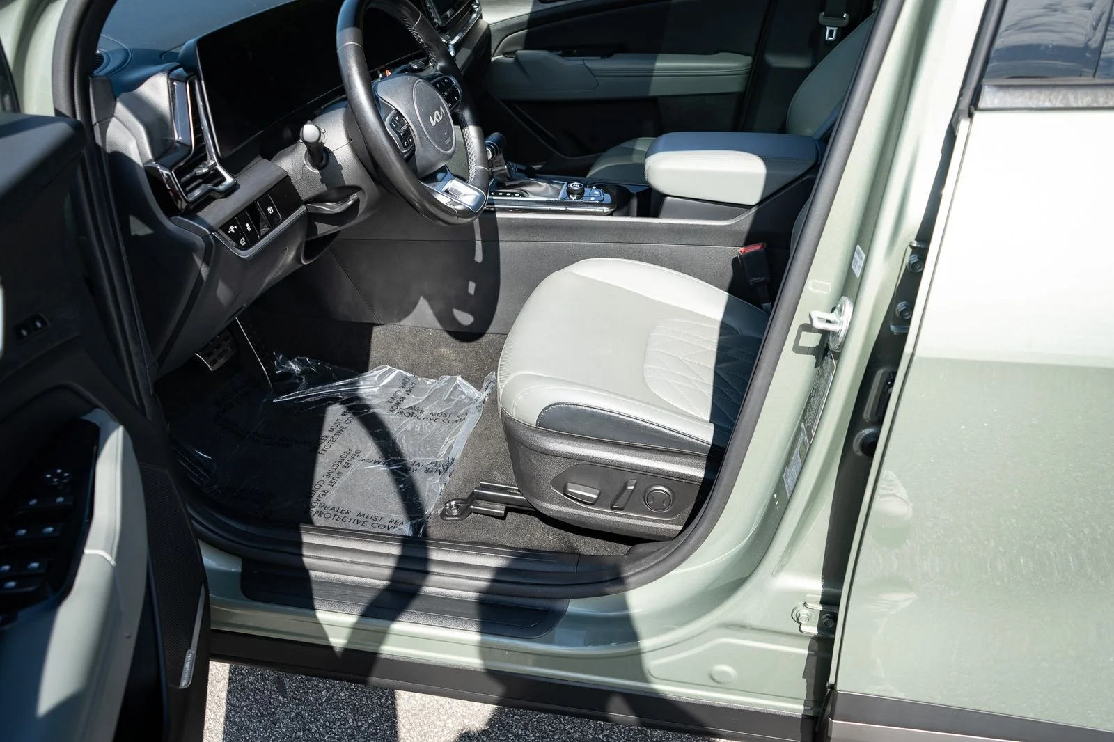 Used 2023 Green Kia X-Pro image 18