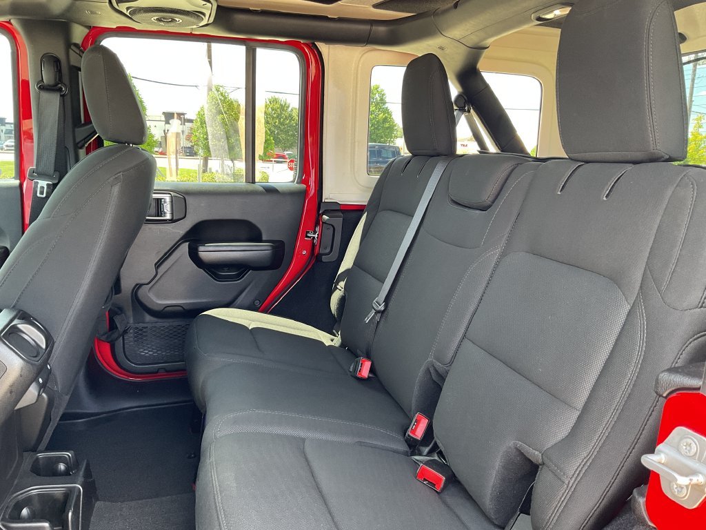 Used 2019 Red Jeep Unlimited Sport S image 13