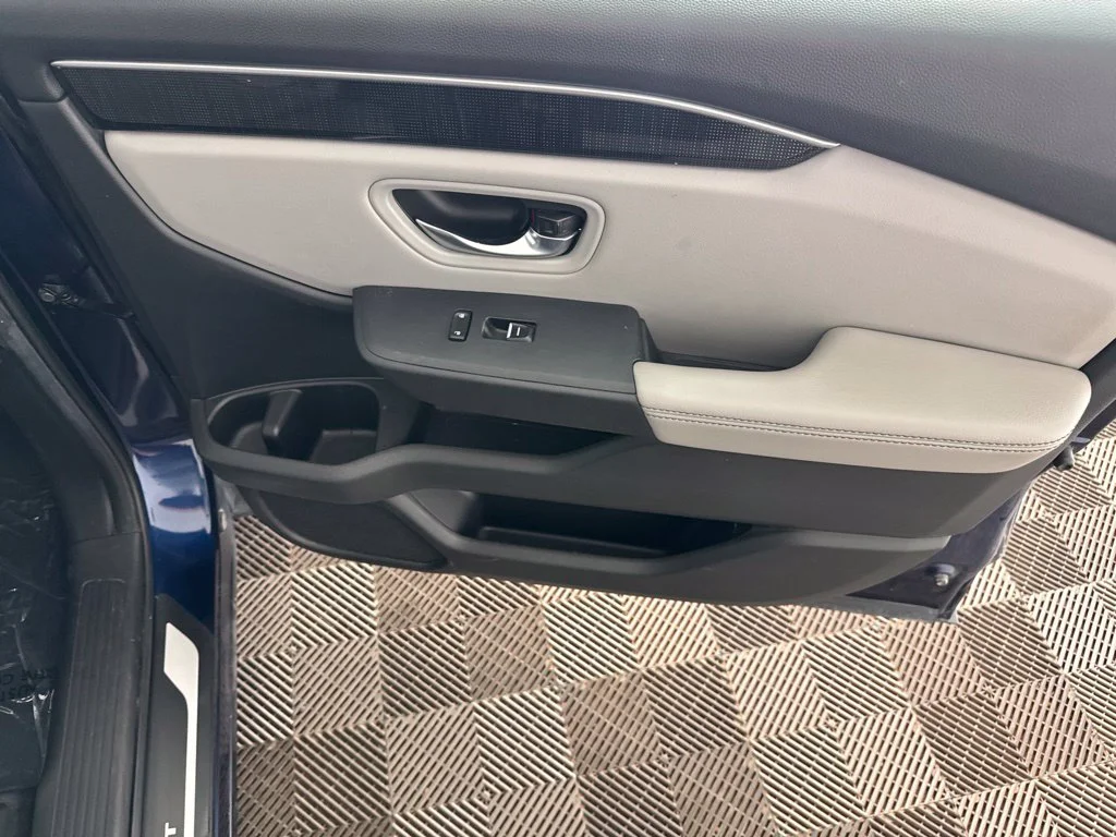 Certified Used 2025  Honda Elite image 21