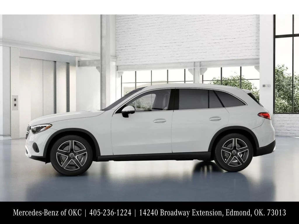 Used 2026 White Mercedes-Benz GLC 300 image 35