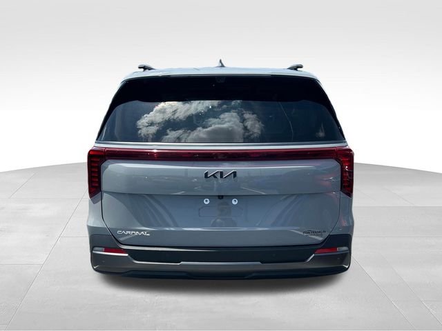 Used 2025 White Kia SX Prestige image 4