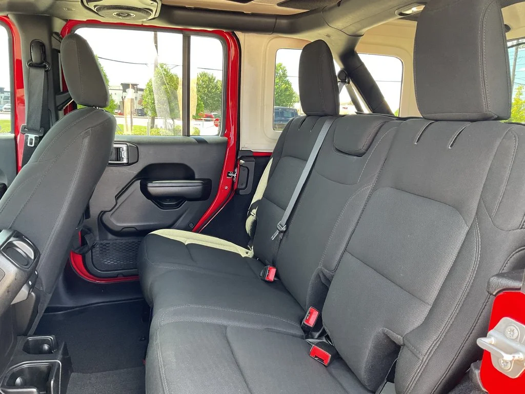 Used 2019 Red Jeep Unlimited Sport S image 13
