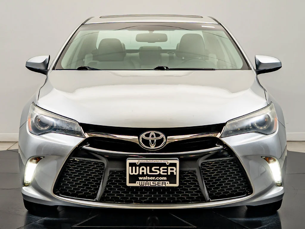 Used 2016 Celestial Silver Metallic Toyota XSE image 2
