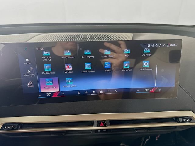 2026 BMW iX 45 - Photo 15