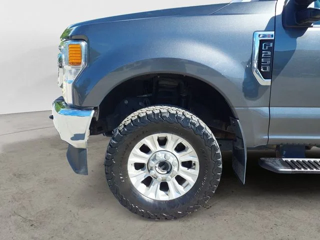 Used 2020 Gray Ford XL image 14