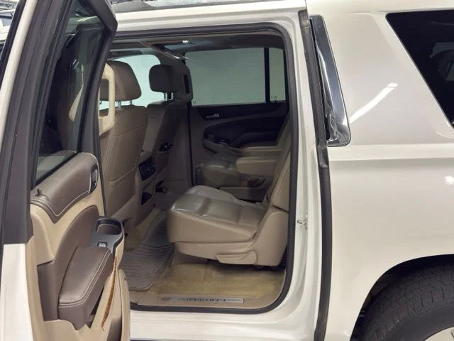 Used 2018 Beige Chevrolet Premier image 12