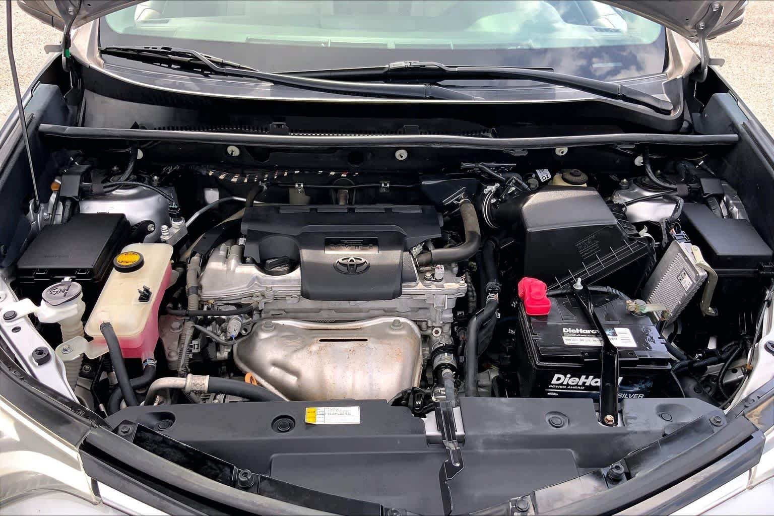 Used 2017 Silver Sky Metallic Toyota Platinum image 31