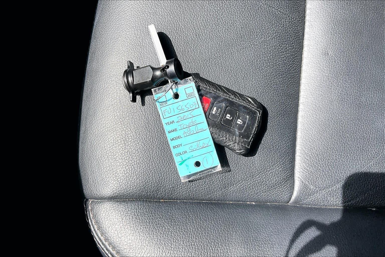 Used 2015 Celestial Silver Metallic Toyota XLE image 15